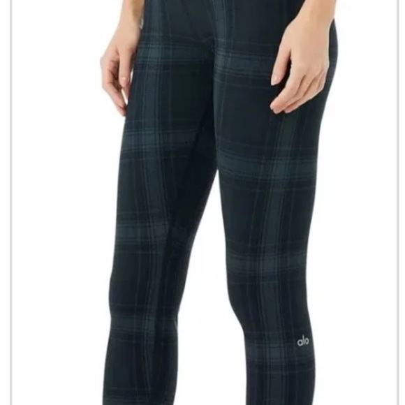 ALO Yoga Pants - ALO Yoga Dark Checkered Leggings